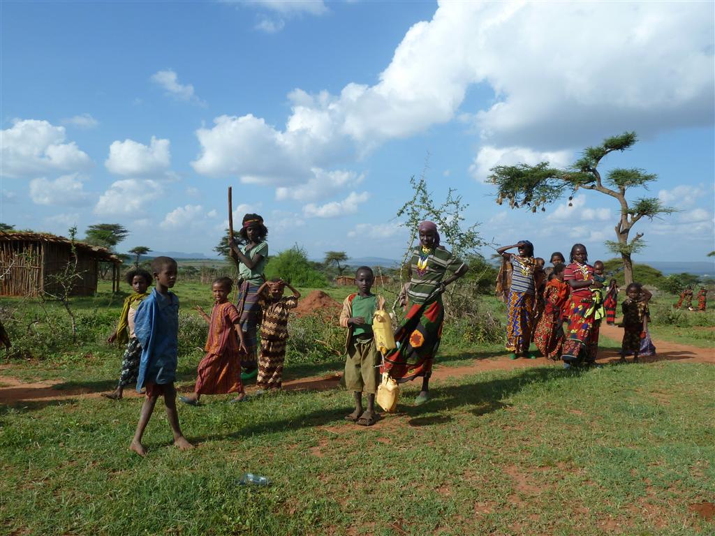 YABELO - vrouwen en kinderen van de Borana stam
