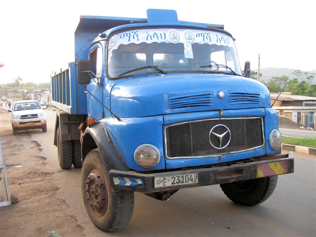 YABELO - een Mercedes 322 uit 1960
