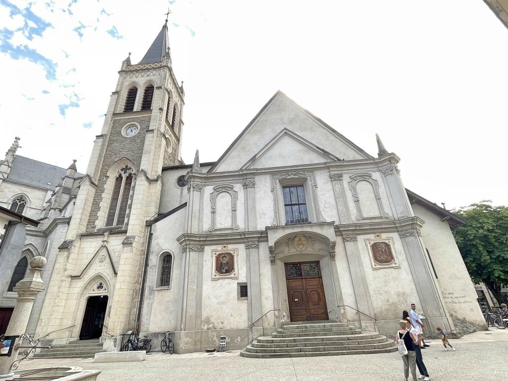 THONON-LES-BAINS - de basiliek van Saint-François-de-Sales