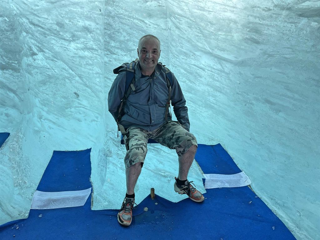 CHAMONIX - Carlos in de ijsgrot Mer de Glace