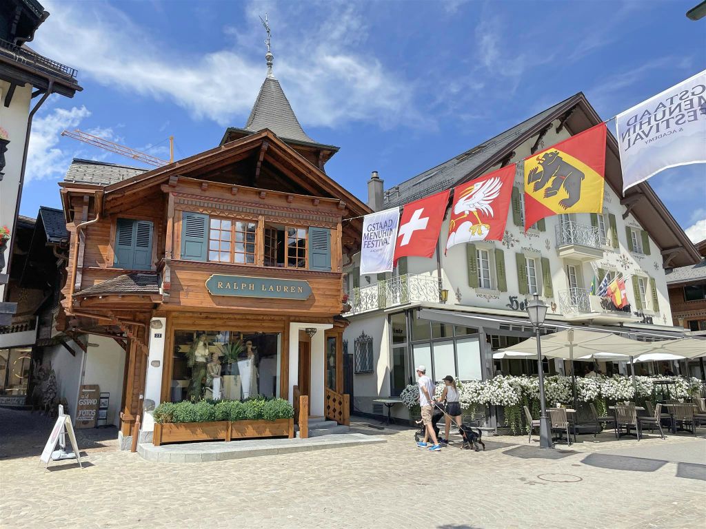 GSTAAD - een Ralph Lauren winkel