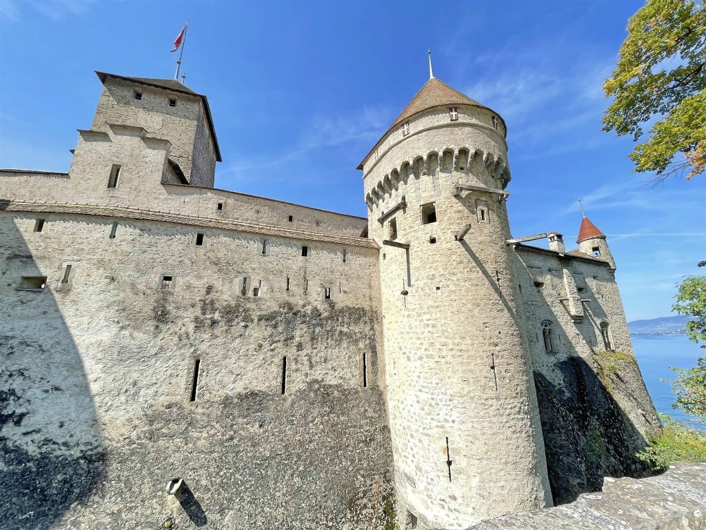 VEYTAUX - een gedeelte van het kasteel van Chillon