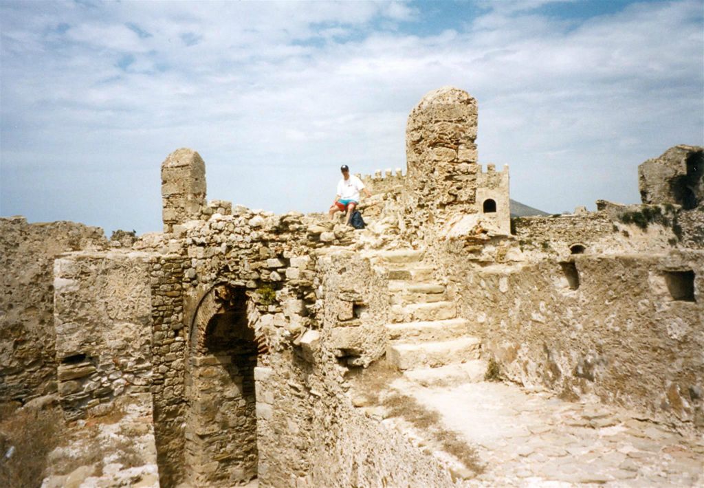 METHONI - Carlos bij het paleis van koning Nestor