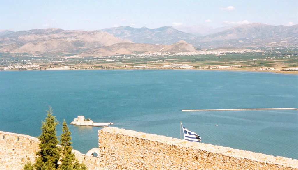NAFPLION - het uitzicht vanaf een oud kasteel