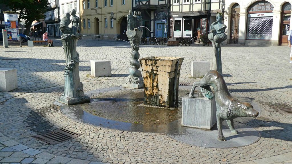 QUEDLINBURG - een fontein