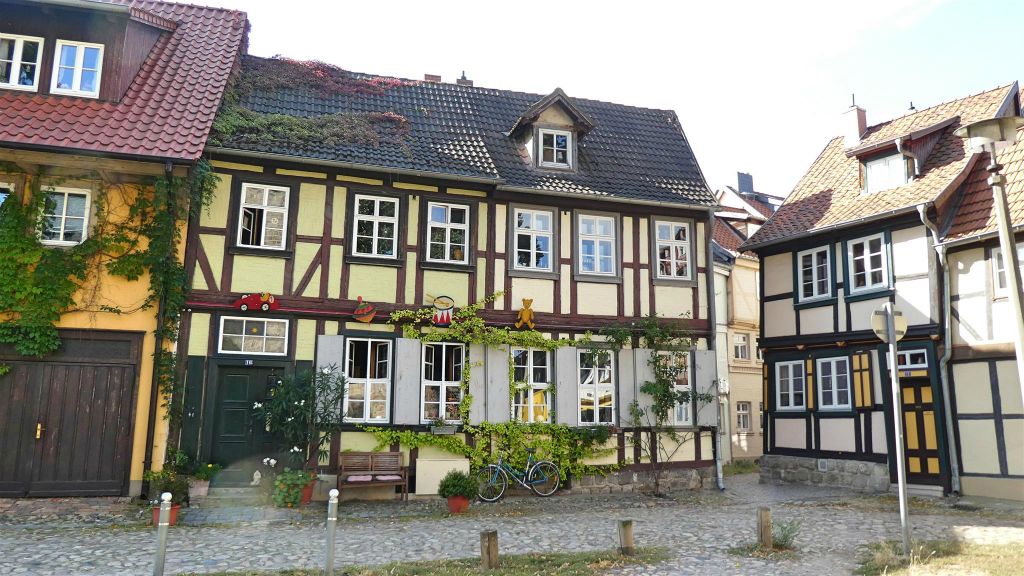QUEDLINBURG - een monumentaal pand in de straat Neustädter Kirchhof 16