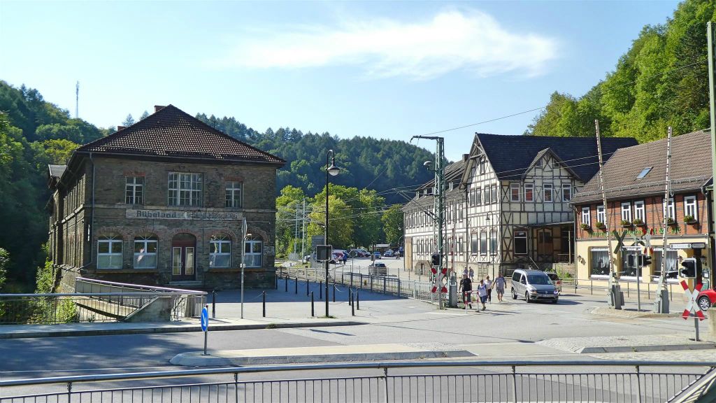 RÜBELAND - een kruispunt