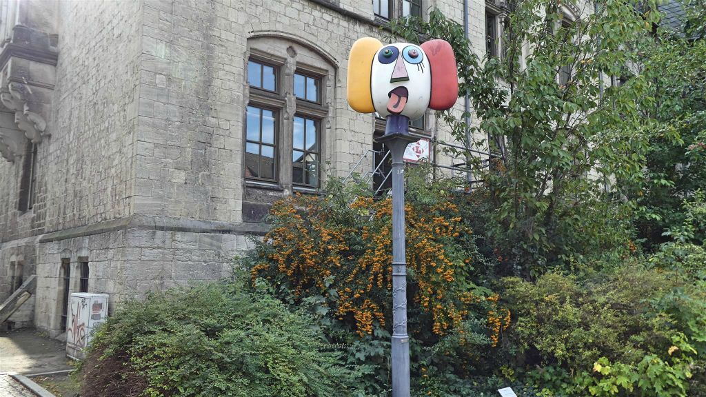 WERNIGERODE - een kunstwerk bij het Gerhart-Hauptmann gymnasium