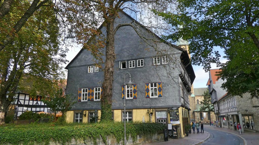 GOSLAR - het café-restaurant am Brunnengarten