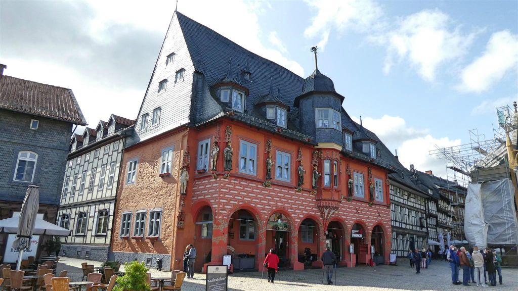 GOSLAR - het gildehuis Kaiserworth aan het marktplein