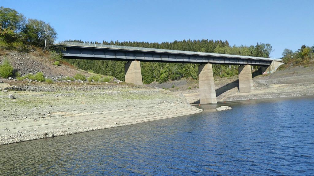 SCHULENBERG - een brug over het stuwmeer de Okerstausee
