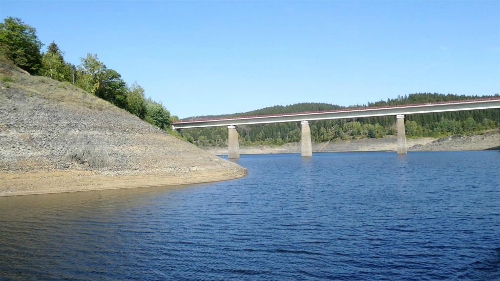 SCHULENBERG - een brug over het stuwmeer de Okerstausee