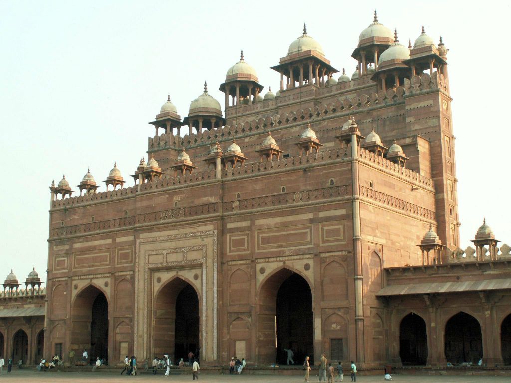 INDIA - SIKRI - de Jama Mashid moskee bij de Fatehpur Sikri (verlaten 16e eeuwse Mogolstad)