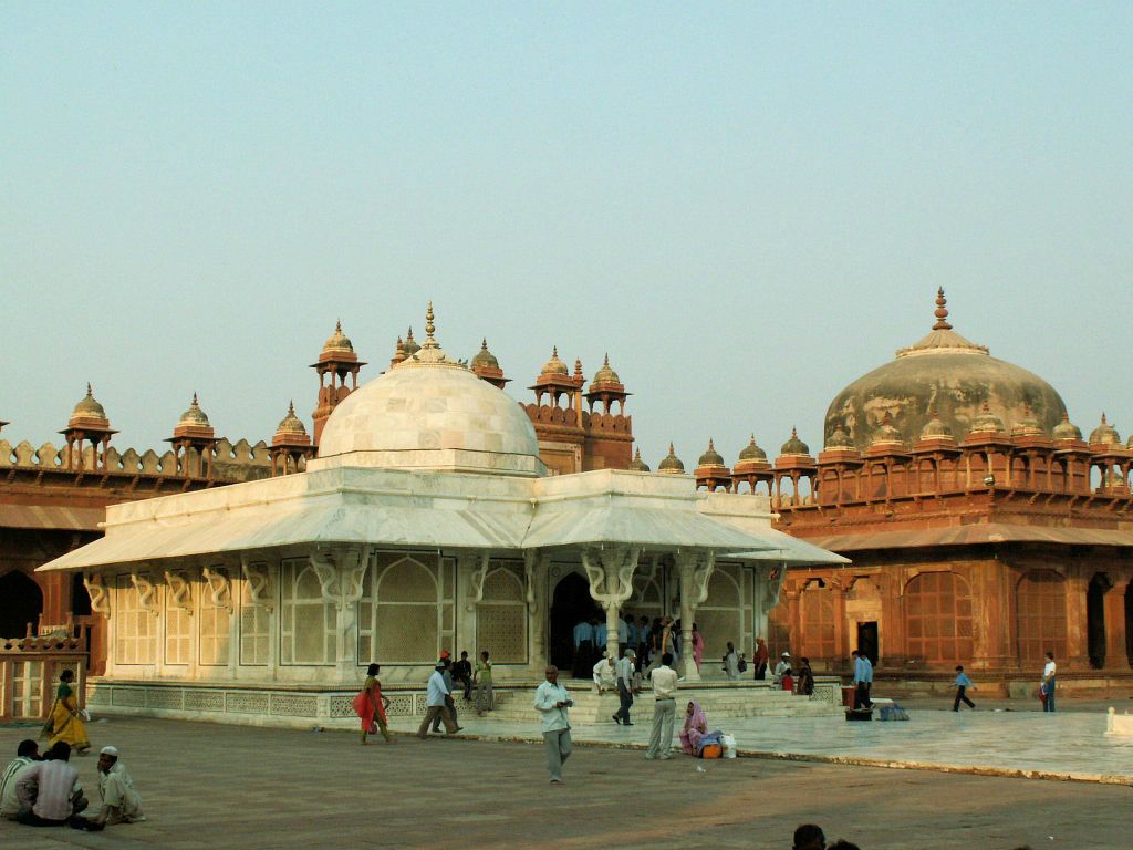 INDIA - SIKRI - de Salim Chisti tombe bij de Jama Mashid moskee bij de Fatehpur Sikri