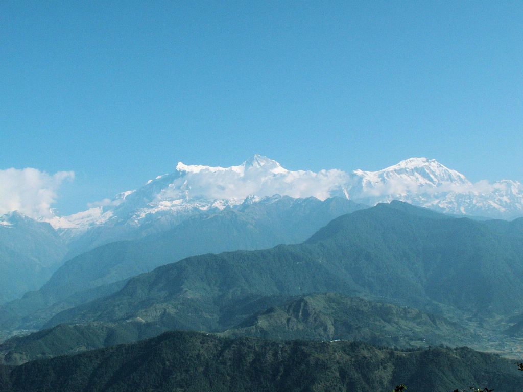 NEPAL - POKHARA - het uitzicht op de Himalaya bij Sarangko