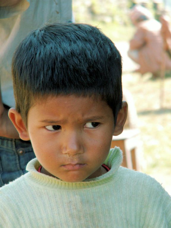 NEPAL - POKHARA - een kind
