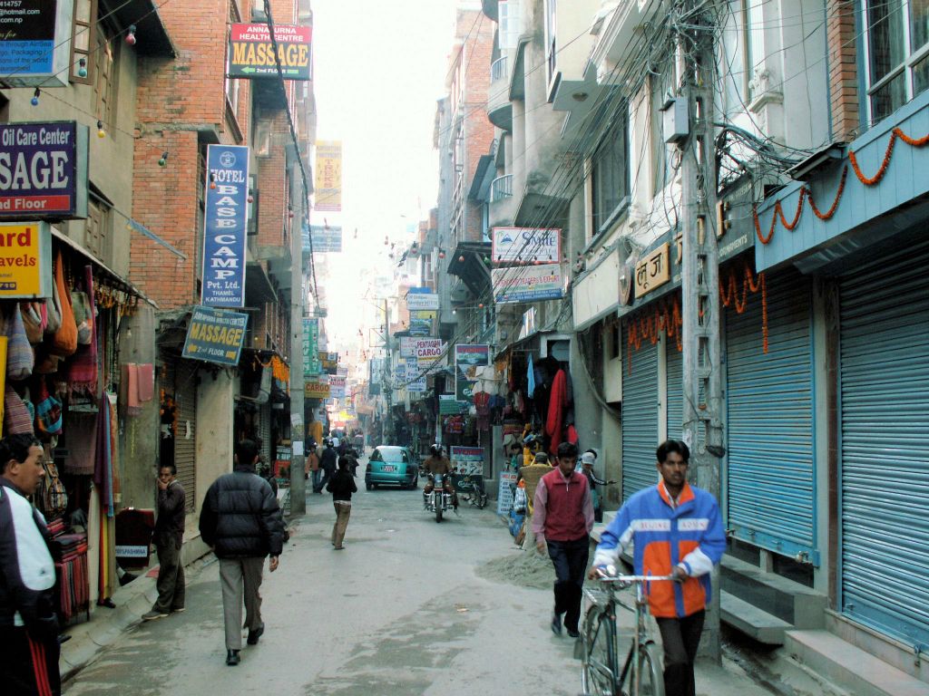 NEPAL - KATHMANDU - de Thamel straat