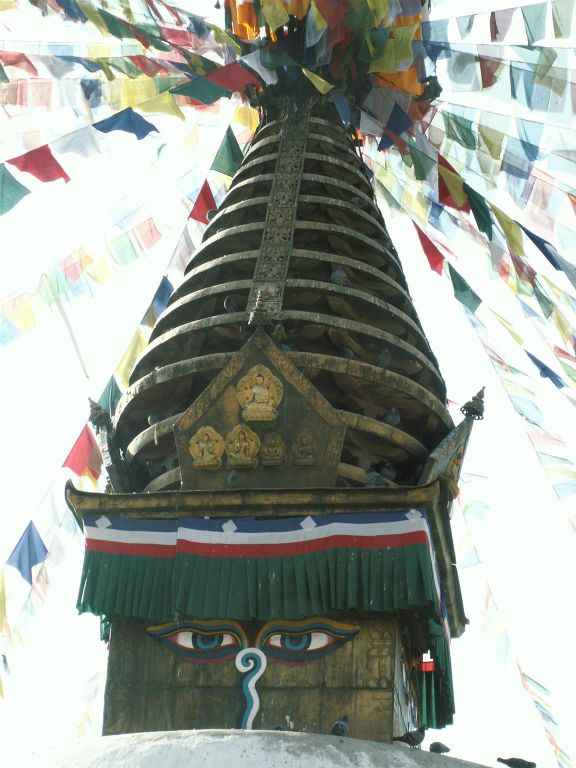 NEPAL - KATHMANDU - de Kathesimbhu stoepa