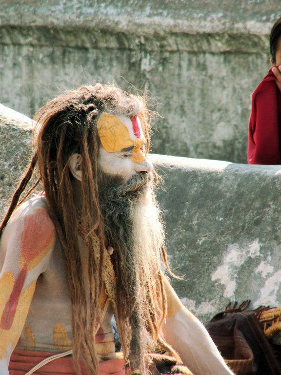 NEPAL - KATHMANDU - een heilige man bij Pashupathinath