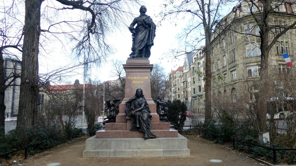 LEIPZIG - het  Mendelssohn monument