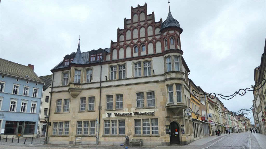 WITTENBERG - een bank gebouw