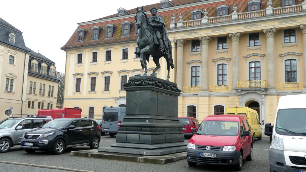 WEIMAR - het Carl August monument