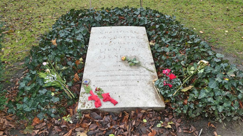 WEIMAR - een grafsteen voor Goethe bij de St. Jakob kerk