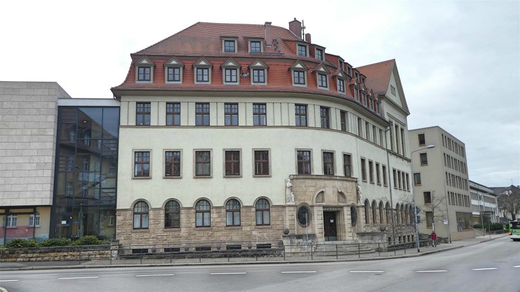 WEIMAR - een administratiegebouw van de Thüringer energie