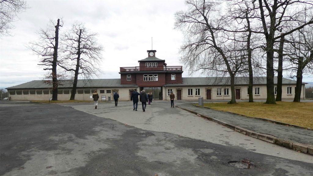 WEIMAR - de hoofdingang van het concentratiekamp Buchenwald