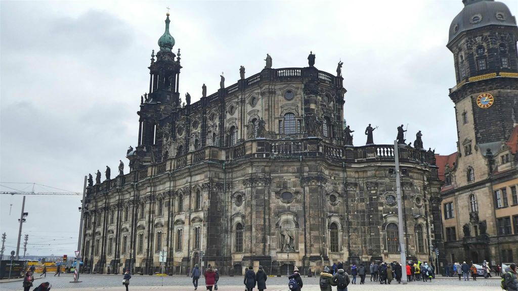 DRESDEN - de katholieke hofkerk