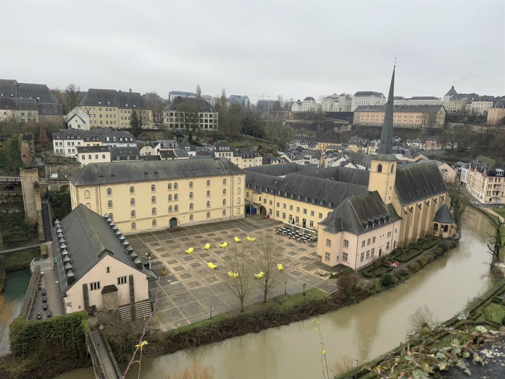 LUXEMBURG - de abdij van Neimënster