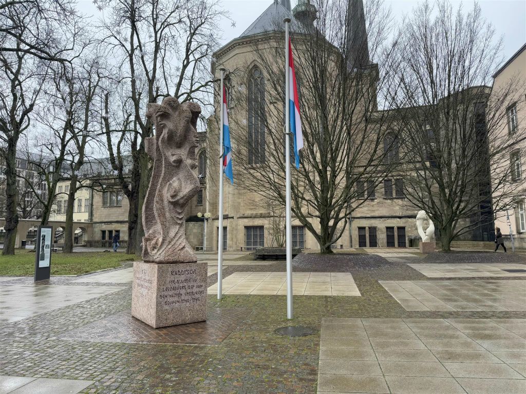 LUXEMBURG - het monument voor de slachtoffers van de Shoah