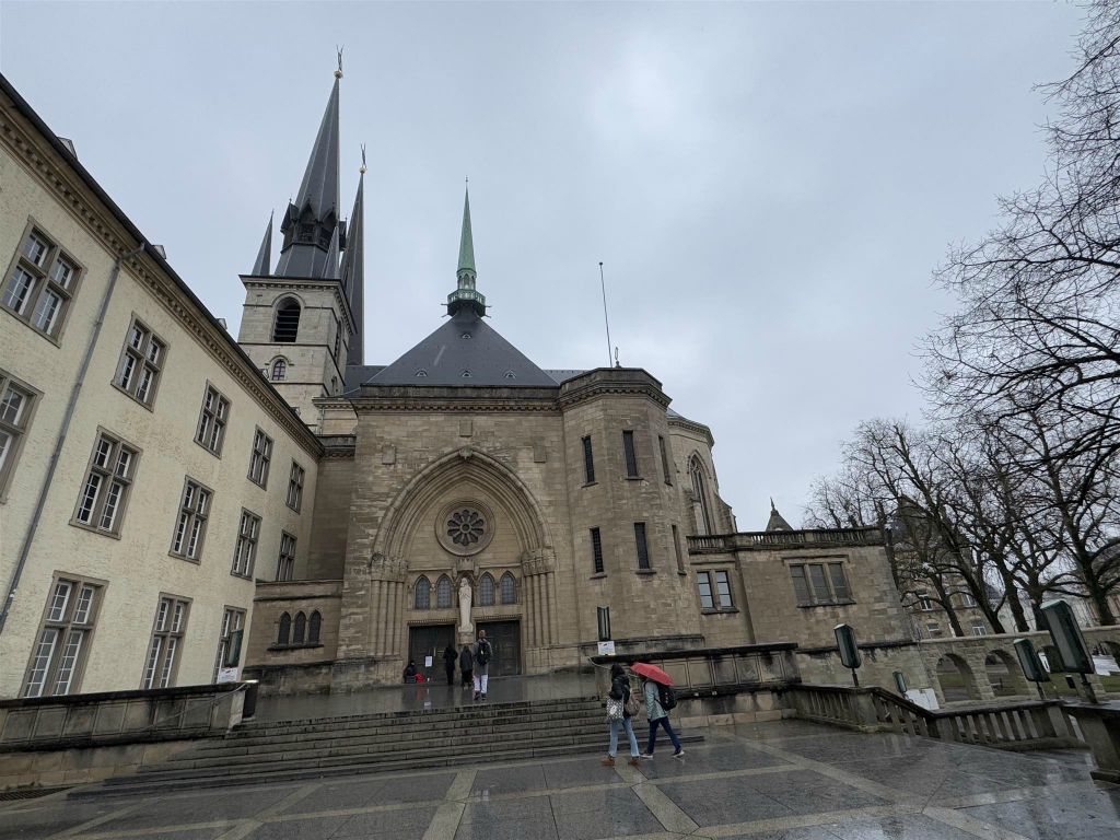 LUXEMBURG - de kathedraal