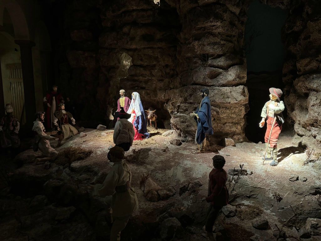 BÜLLINGEN - een kerststal in de kerststallententoonstelling Ars Krippana