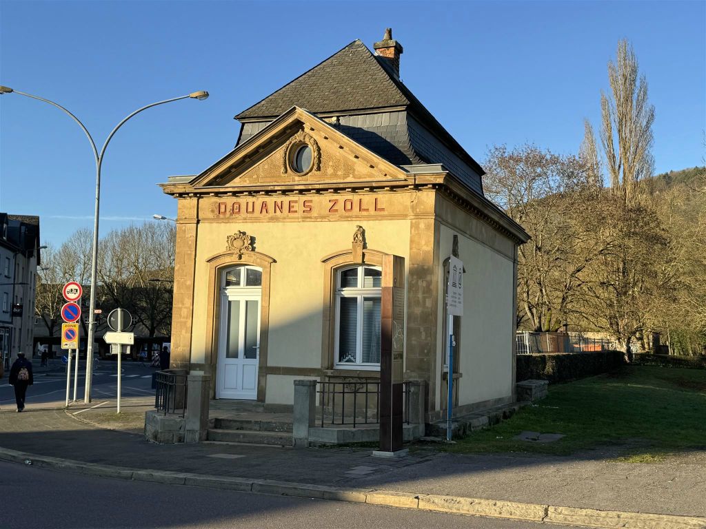 ECHTERNACH - een voormalig douanekantoor