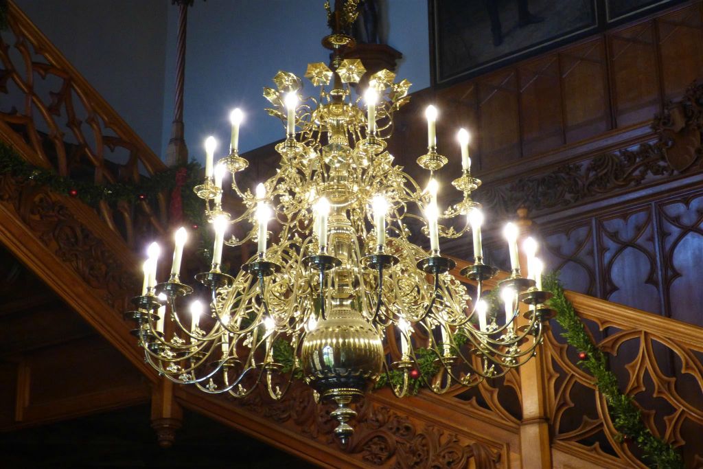LEDNICE - een fraaie lamp in het kasteel van Lednice
