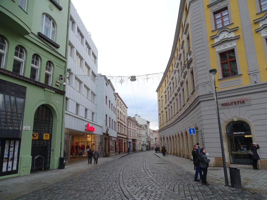 OLOMOUC - de straat Riegrova