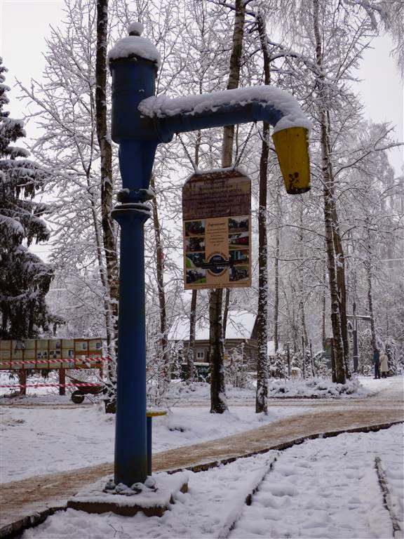 SZYMBARK - de watertoevoer voor de stoomlocomotief van de trein waarmee Poolse gedeporteerden naar Siberië vervoerd werden