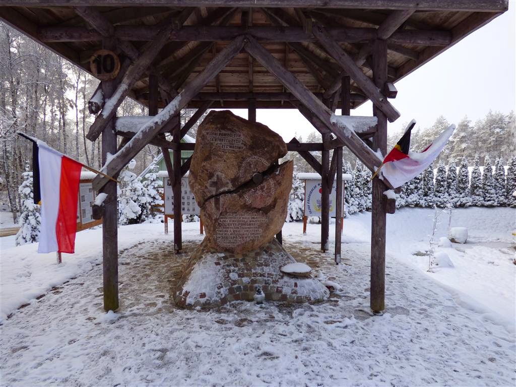 SZYMBARK - een monument gewijd aan de soldaten van de Griffin geheime militaire organisatie Pomorski
