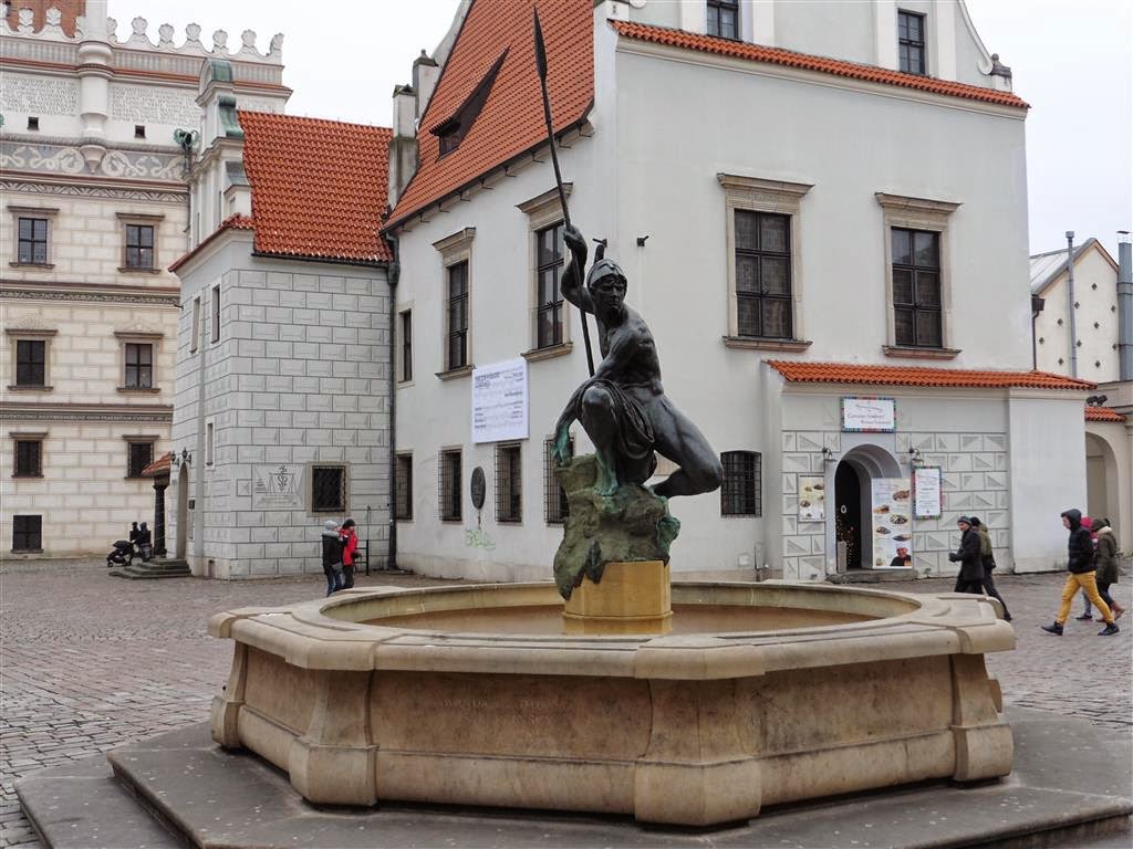 POZNAŃ - een fontein op de oude markt