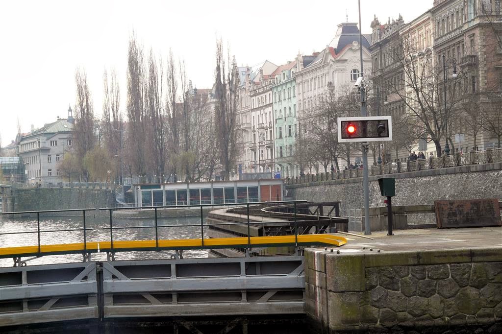 PRAAG - de sluis