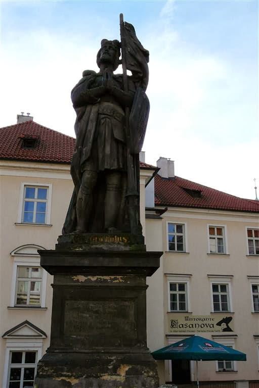 PRAAG - het standbeeld van St. Wenceslas op de Karelsbrug
