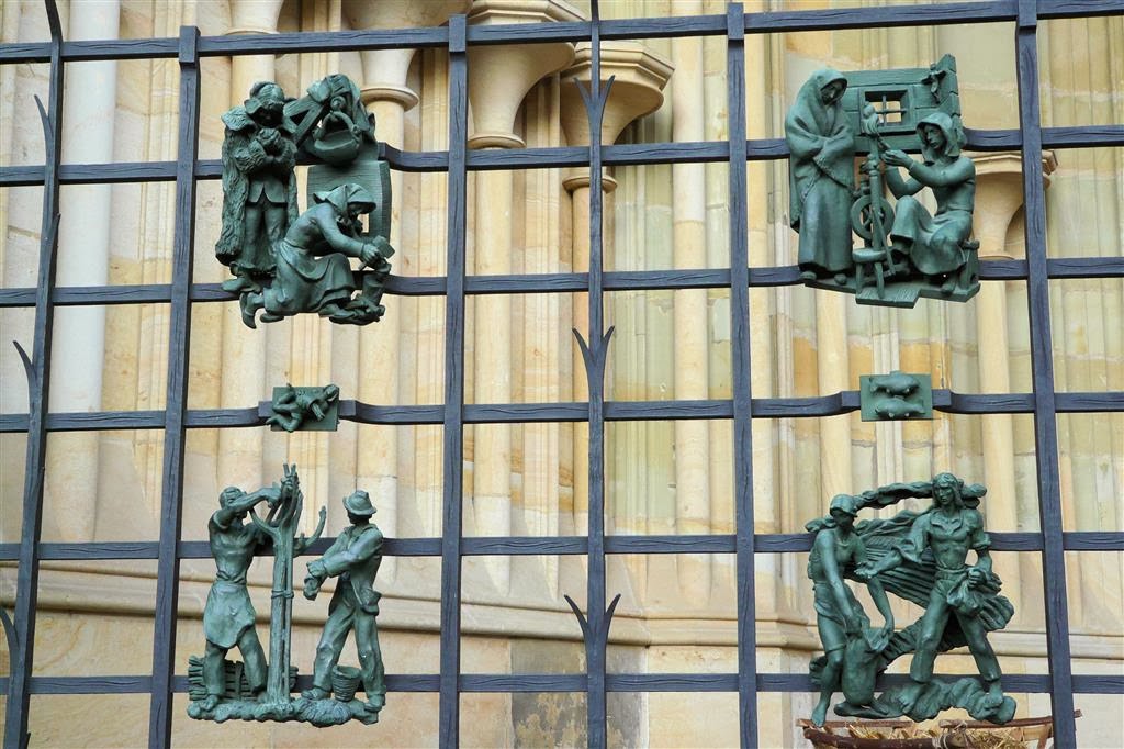 PRAAG - enkele beelden bij de Sint-Vituskathedraal