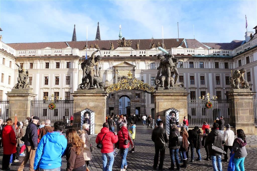 PRAAG - de hoofdpoort van de Praagse Burcht