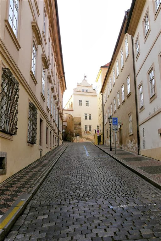 PRAAG - een straatje