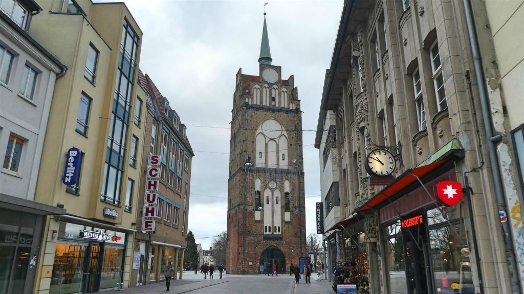 ROSTOCK - de stadspoort Kröpeliner Tor