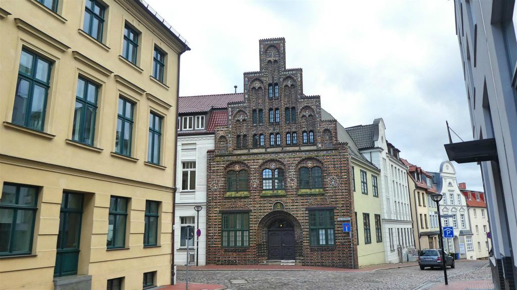 ROSTOCK - een gebouw van de burgelijke stand
