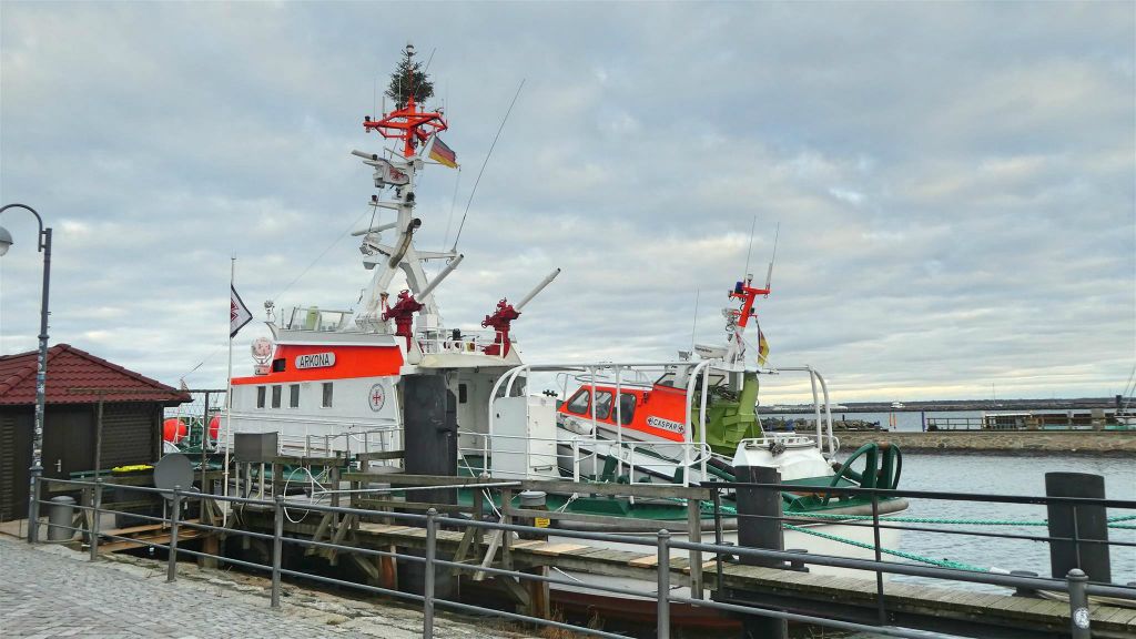 WARNEMÜNDE -  de reddingsboot Arkona