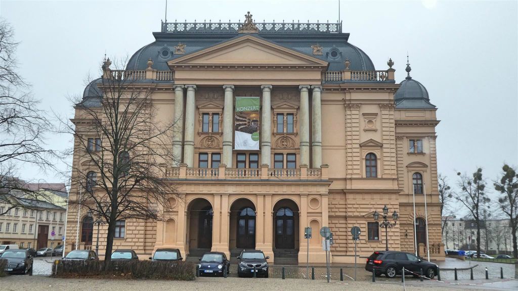 SCHWERIN - het staatstheater Mecklenburg