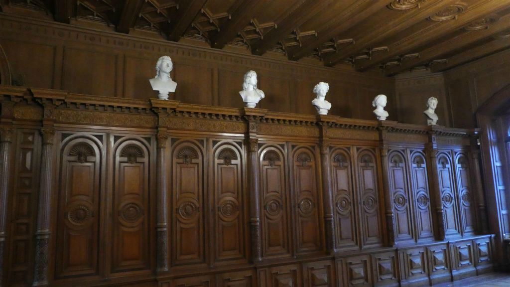 SCHWERIN - de bibliotheek in het kasteel Schwerin